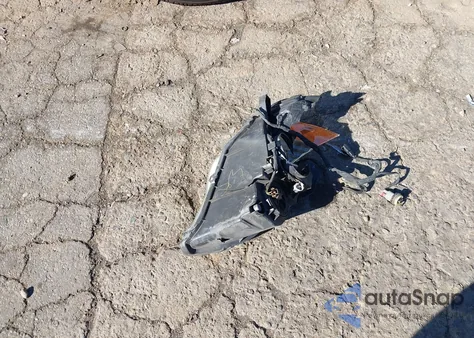 2019 Chevrolet Malibu Lt from USA, damaged, VIN 1G1ZD5ST8KF182099